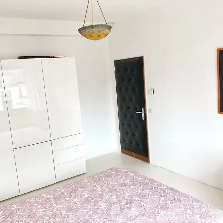 Spacious Flat In The Heart Of The Center! Ideal For A Family! Lejlighed *