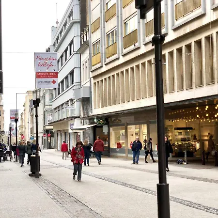 Διαμέρισμα Spacious Flat In The Heart Of The Center! Ideal For A Family!