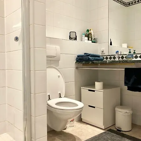 Spacious Flat In The Heart Of The Center! Ideal For A Family! Luxemburg